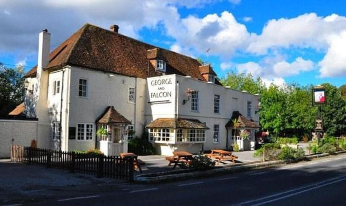 George & Falcon Bed and Breakfast Southampton Eksteriør billede